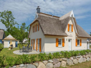 Adlerhorst Modern retreat, Glowe